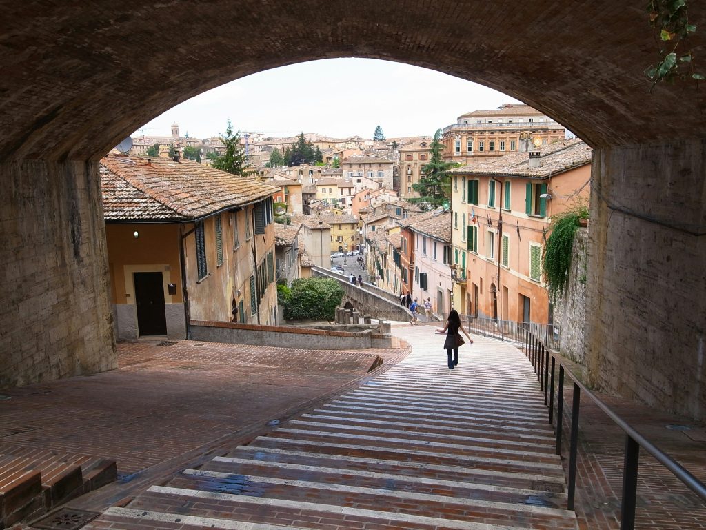 Perugia strada cittadina