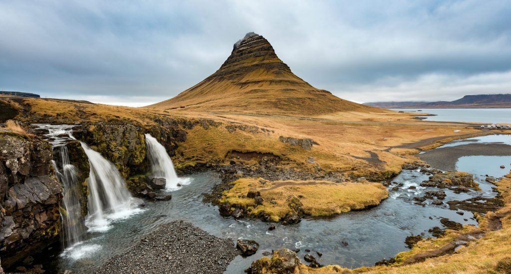 alessio-zappatore-ccD4QdEB2x8-unsplash